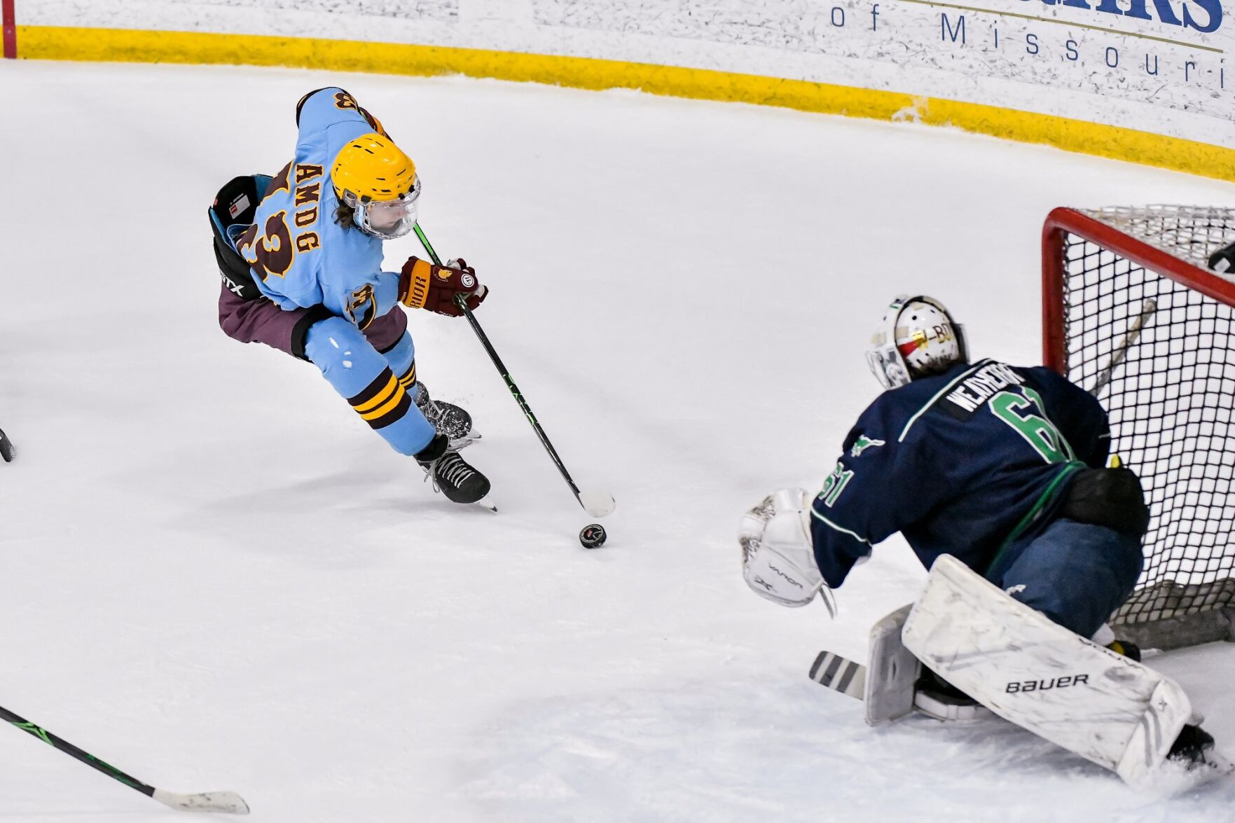 02/27/2021 - ice hockey - Marquette vs De Smet